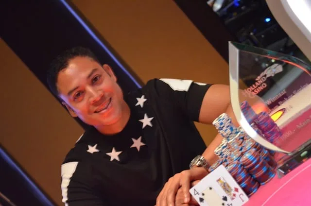© 2026 Pokercity | Clyde Tjauw Foe wint RPS Main | 2014/08 - Rotterdam Poker Series - 1.000 eu Big Stack Main Event Clyde Tjauw Foe wint RPS Main | 2014/08 - Rotterdam Poker Series - 1.000 eu Big Stack Main Event